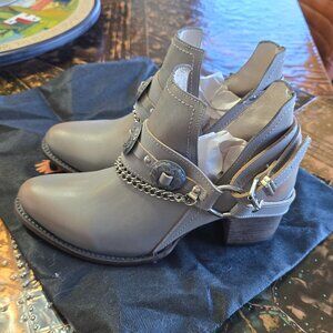 Freebird Mystic Ankle Boots - Smoke - New in Bag and Box